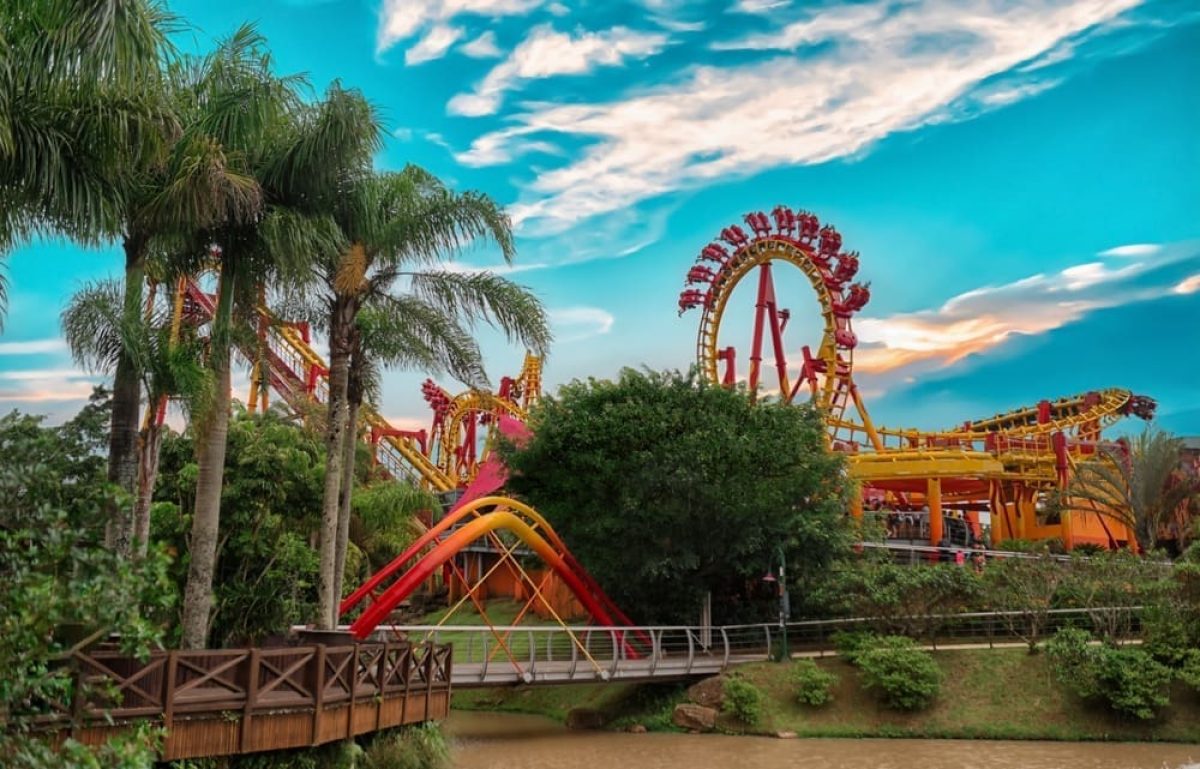 Roller,Coaster,With,Blue,Sky,-,Firewhip,-,Beto,Carrero