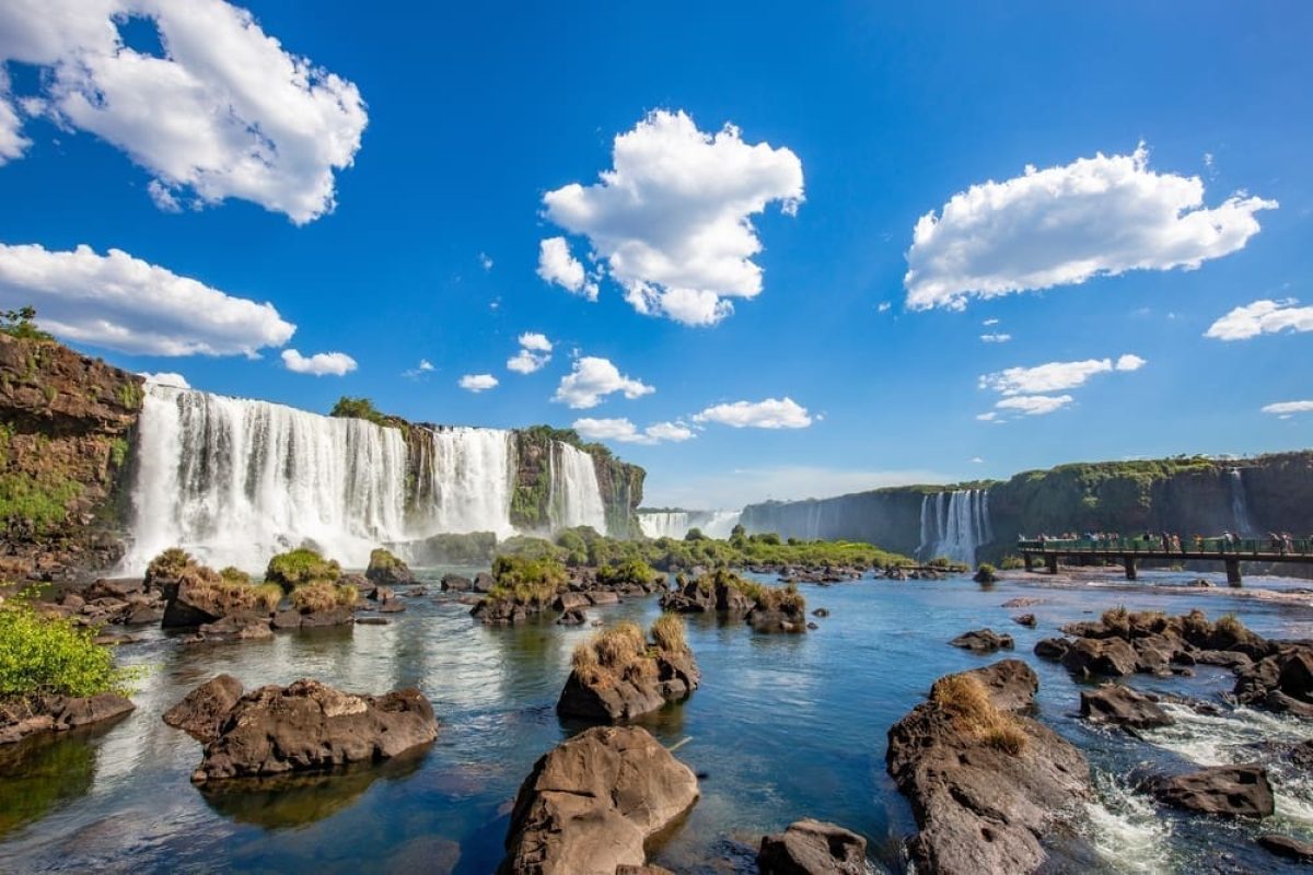 View,Of,The,Iguazu,Falls,,Border,Between,Brazil,And,Argentina.