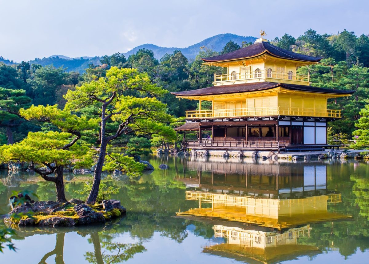 Kinkaku-ji,,The,Golden,Pavilion,,A,Zen,Buddhist,Temple,In,Kyoto,